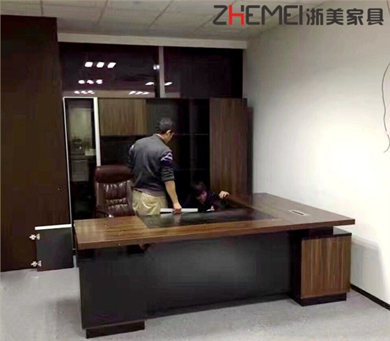 南京办公家具总经理办公桌、办公椅、文件柜